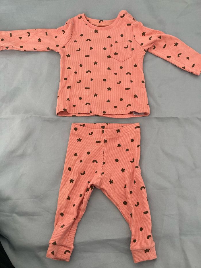 Pyjama - photo numéro 2