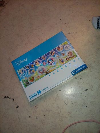 Puzzle sous blister panorama 1000 pièces disney