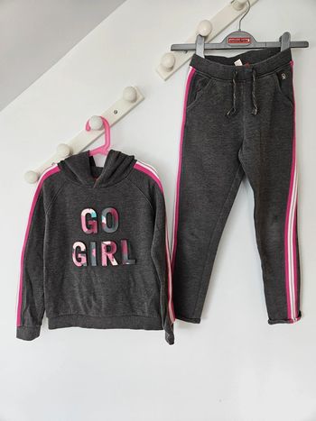 Jogging fille 8/10 ans