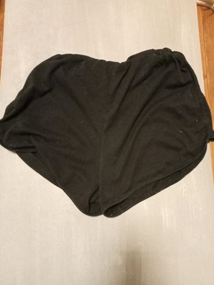 Short - photo numéro 2