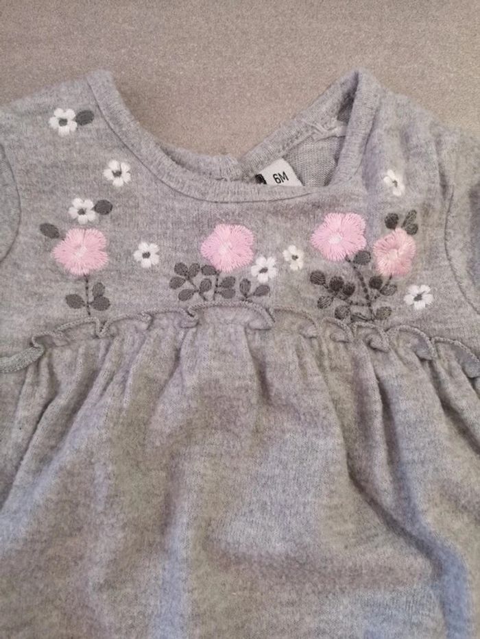 Ensemble 6 mois - photo numéro 2