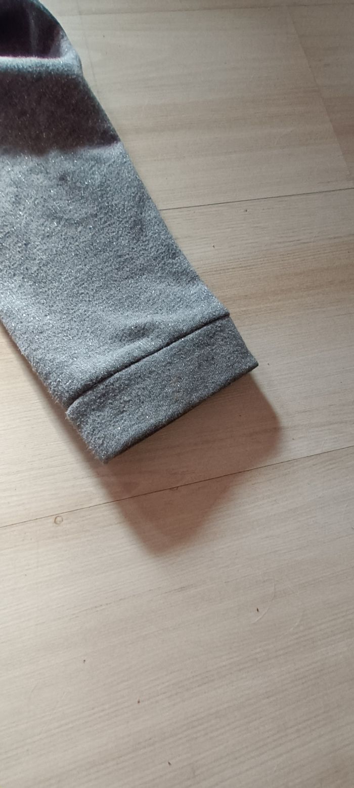 Très beau sweat - photo numéro 4