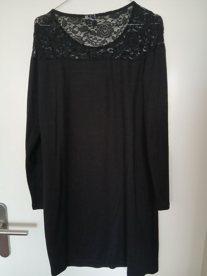 Robe pull dentelle - photo numéro 3