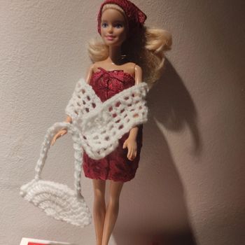 Vêtements pour Barbie 3+1€