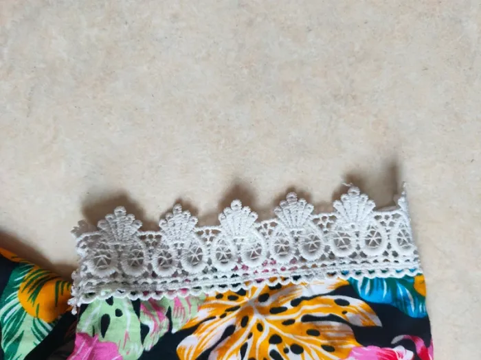 Combinaison short colorée thème fleurs 14 ans - photo numéro 5