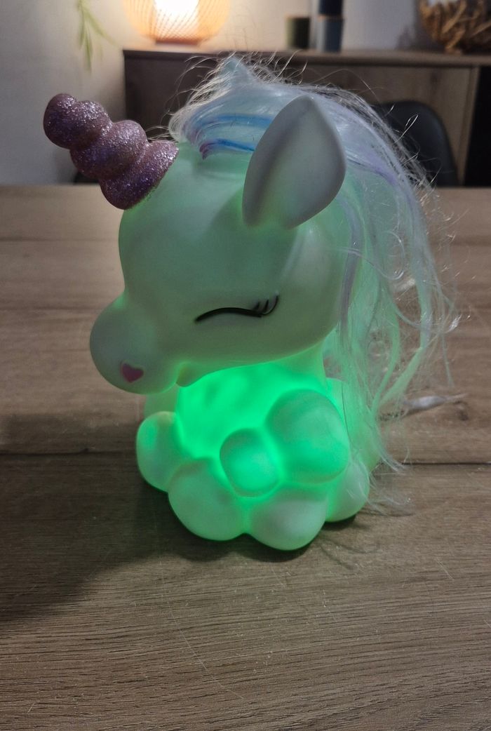 Veilleuse licorne 🦄 - photo numéro 2