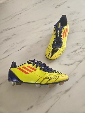 Adidas chaussures de foot 35.5