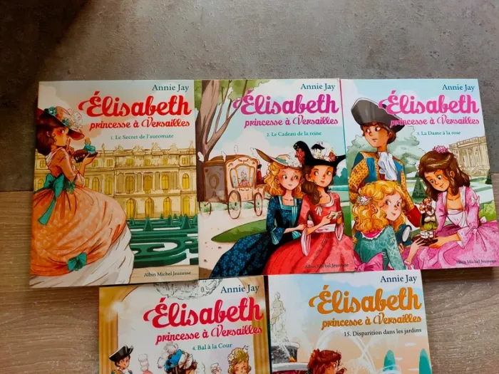 Lot de 5 tomes Elisabeth, princesse à Versailles - photo numéro 2