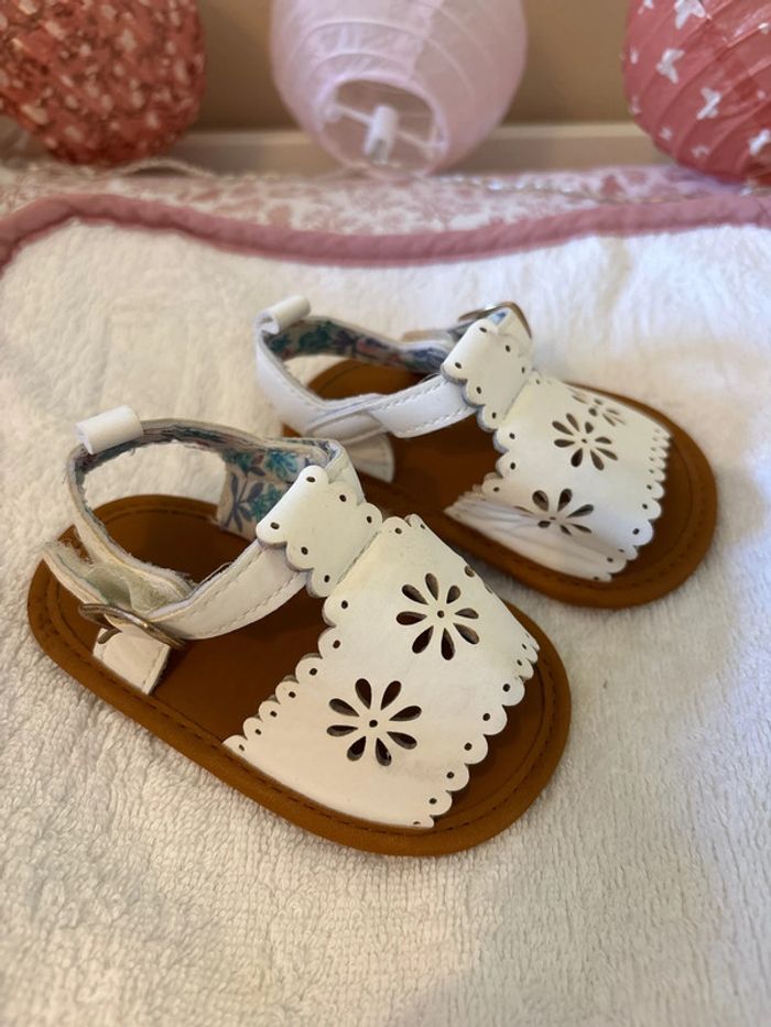 Chaussures bébé 12-18 mois - photo numéro 4