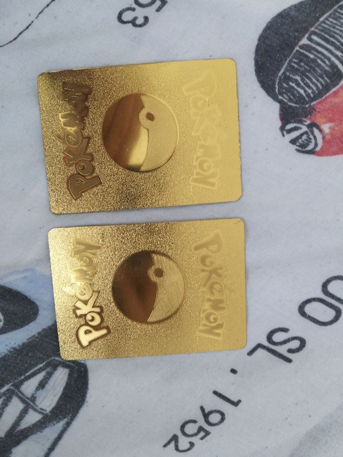 Fausse carte pokémon - photo numéro 2