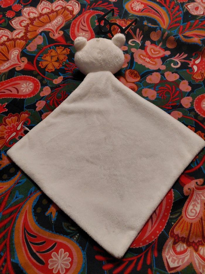 #13 - George - doudou mouchoir ours blanc - photo numéro 3
