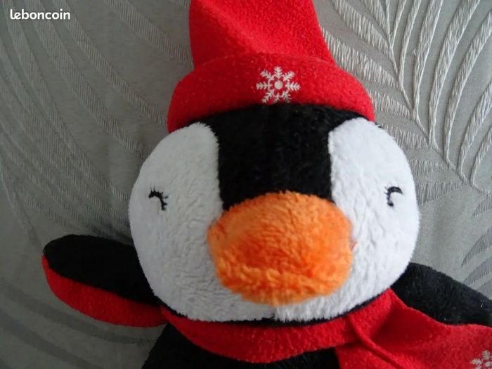 Pingouin en peluche 28 cm de haut - photo numéro 3