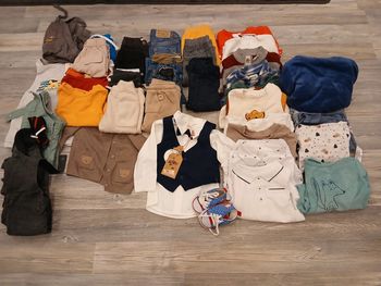 Lots de vêtements bébé 9 mois