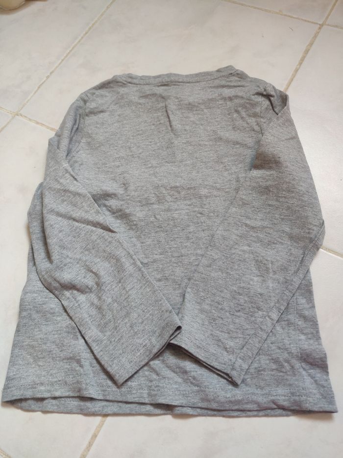 Sous pull taille 5 ans - photo numéro 3