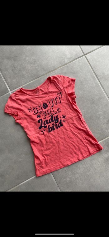Tee shirt fille 9-10 ans
