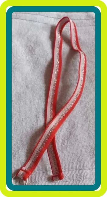 Ceinture  rouge rose  argenté brillant  Taille 69  cm