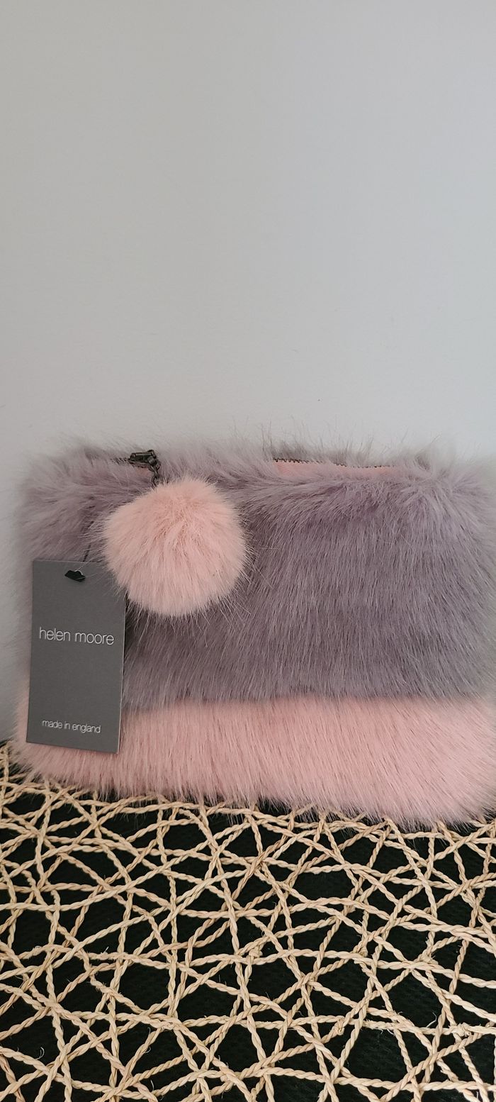 Pochette à pompon en fausse fourrure Helen Moore - photo numéro 3