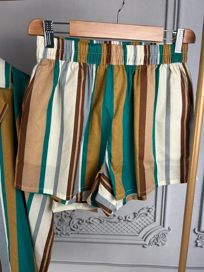 Ensemble short et chemise SoleiSoleil T1 Neuf - photo numéro 3