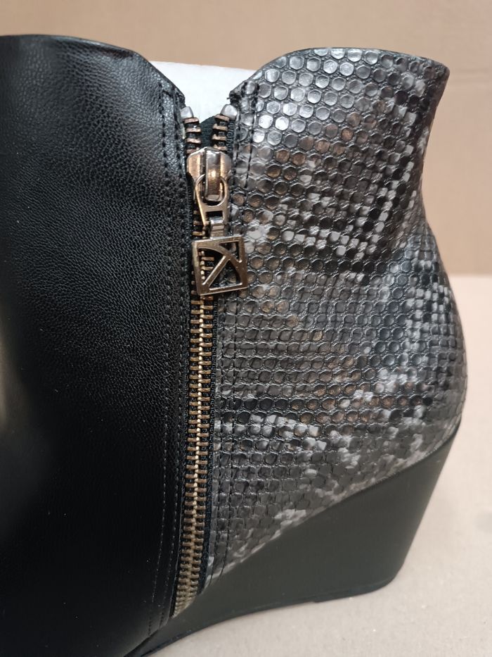 Bottines noires effet serpent Piccadilly taille 39 - photo numéro 8
