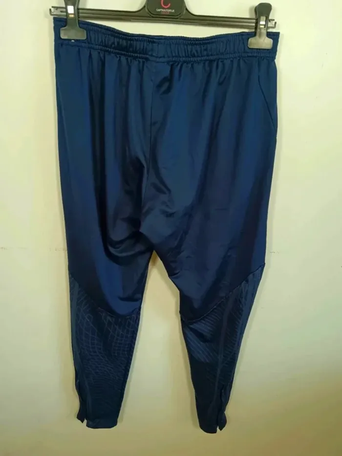 C25 jogging marine Nike M - photo numéro 2
