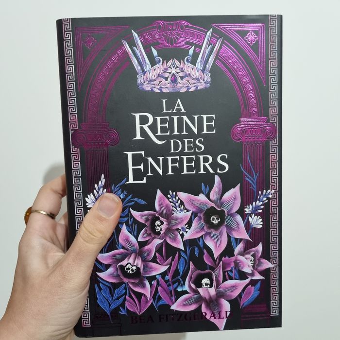 Box la reine des Enfers et ses goodies - photo numéro 3