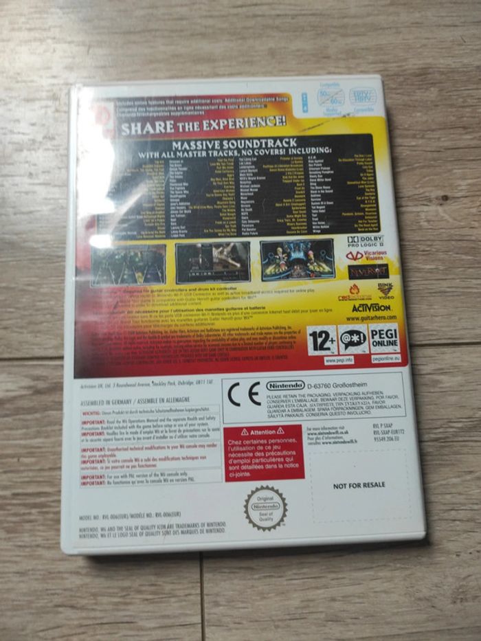 Jeu guitar héro World tour wii - photo numéro 5