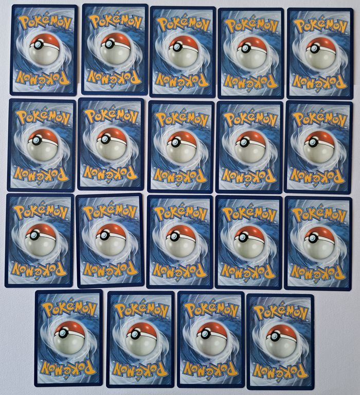 🃏 Lot de 69 cartes Pokémon JCC françaises 2022 Epée et Bouclier Tempête Argentée - photo numéro 7
