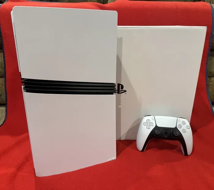 Console numérique Sony PlayStation 5 Pro PRO PS5 2 To avec manette DualSense CIB