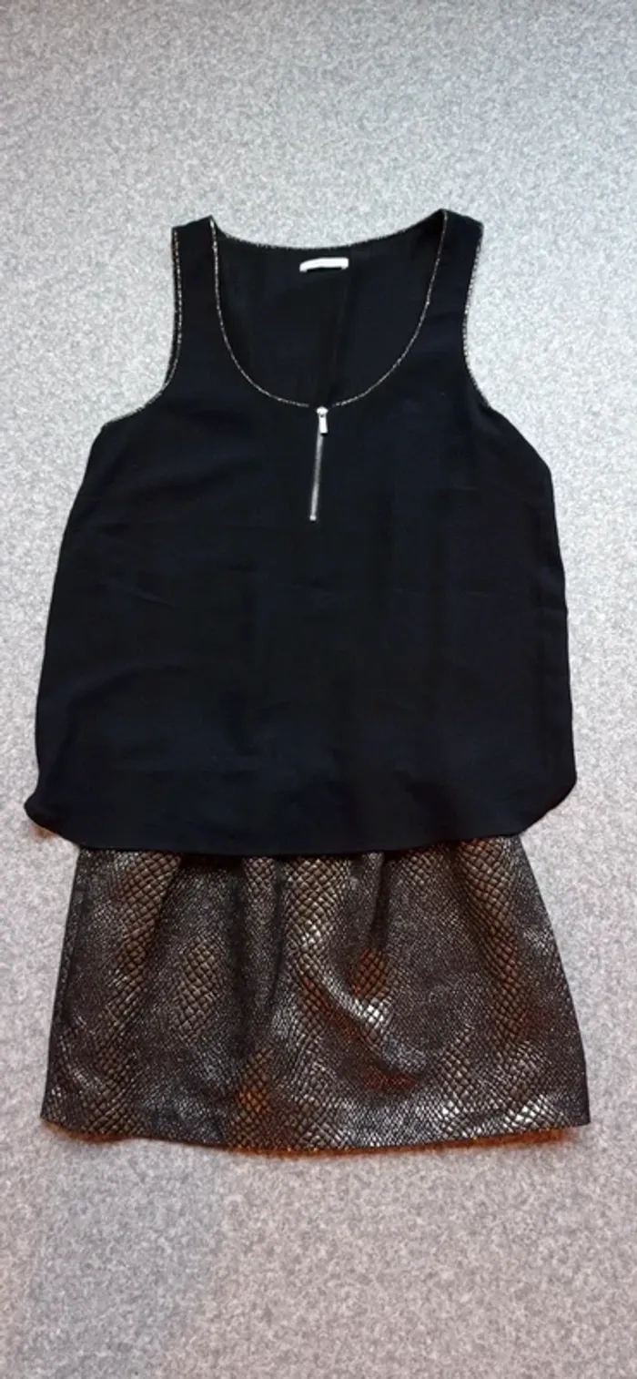 Promod robe noire et dorée