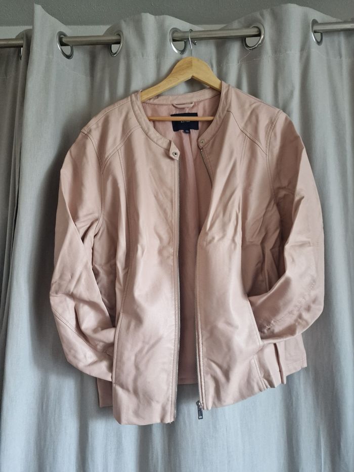 Blouson en cuir rose poudré - photo numéro 3
