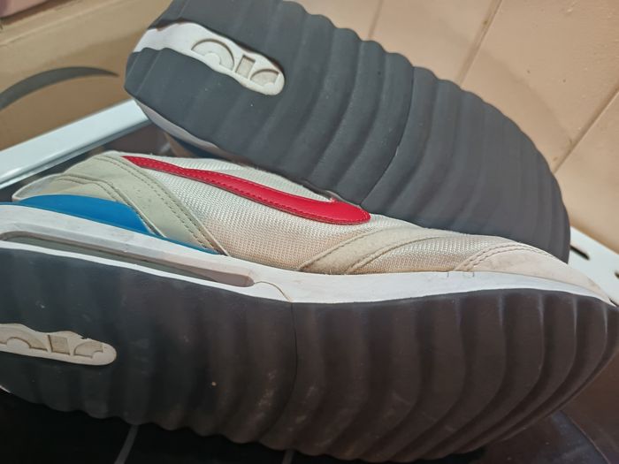 Baskets Air Max Dawn GS  Taille 41 - photo numéro 2