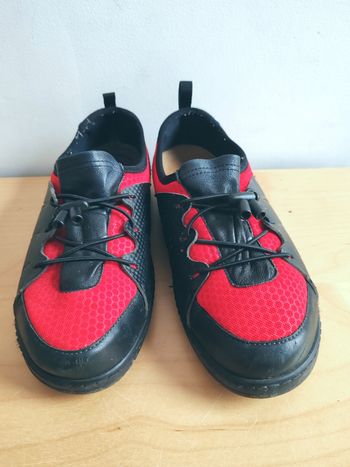 Podowell chaussures en cuir noir et toile rouge taille 38