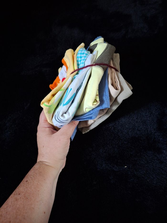 Lot d'environ 70 vêtements bébé 6 mois - photo numéro 10