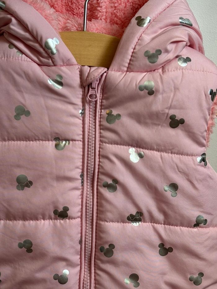 Doudoune sans manches fourrée avec capuche Minnie Disney 6 mois - photo numéro 3