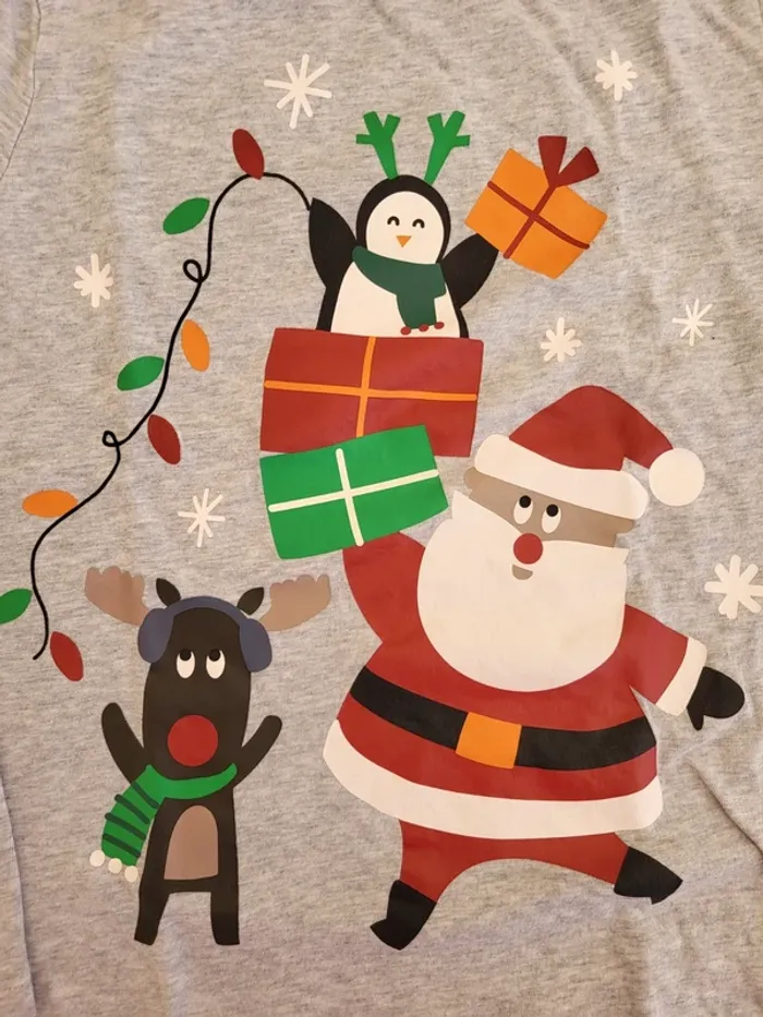 T-shirt manches longues Noël C&A - photo numéro 2