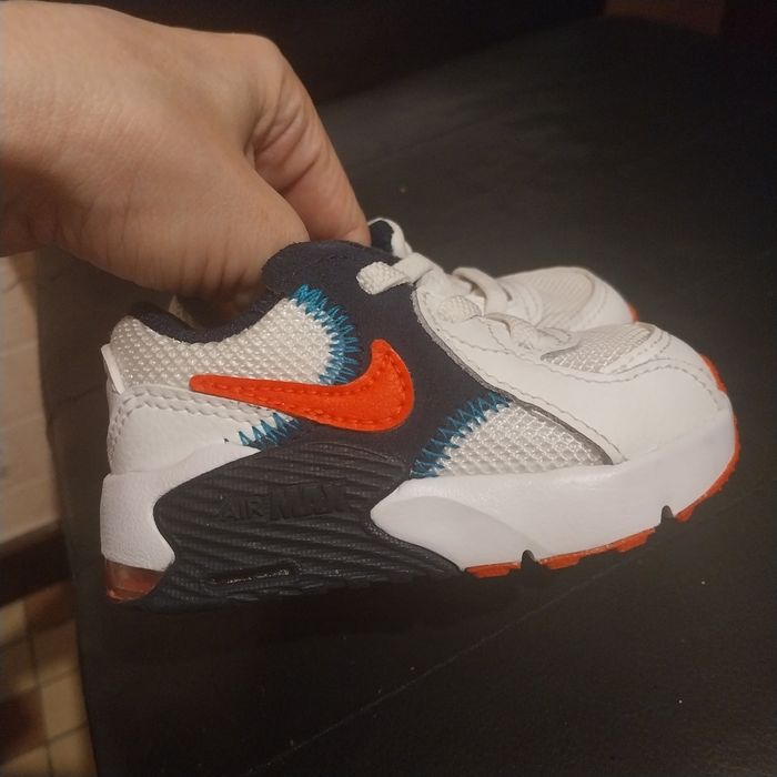 Air  max excee neuves Pointure 19 et demi jamais porté - photo numéro 4