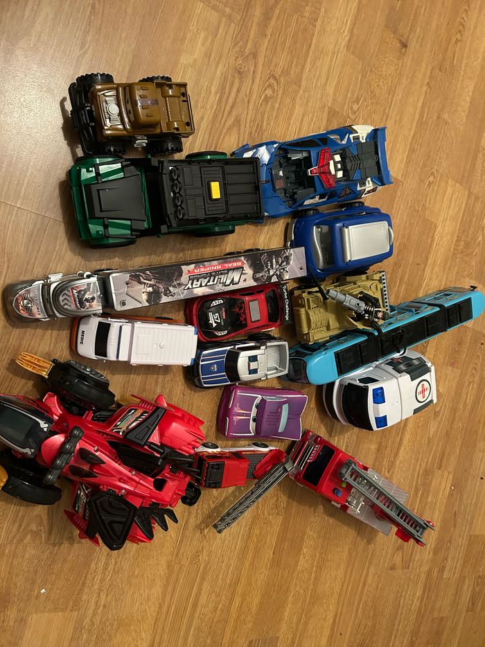 Lot voiture enfants