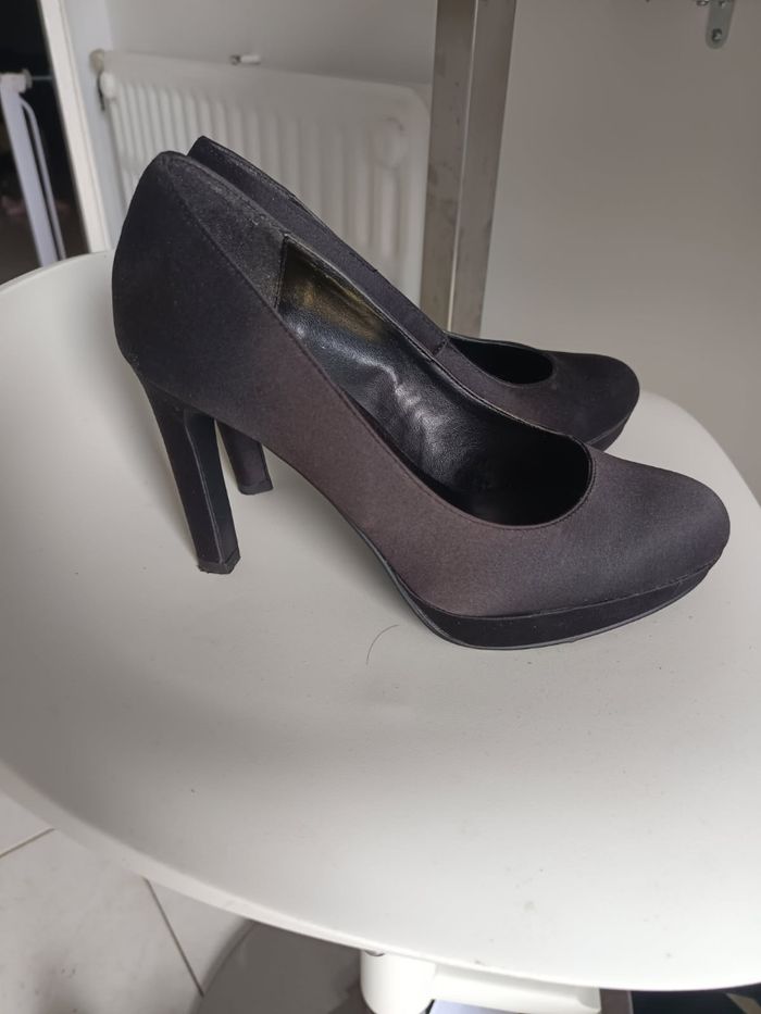 Chaussures a talons taille 37 - photo numéro 3