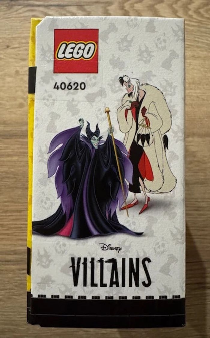 LEGO 40620 : Cruella et Maléfique - photo numéro 4