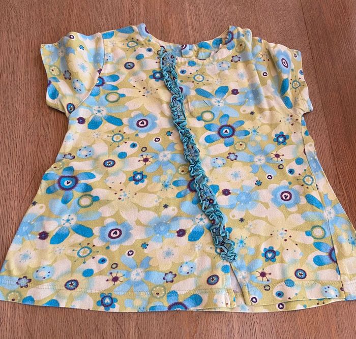 Ensemble jupe-short, teeshirt et gilet Catimini taille 4 ans - photo numéro 3