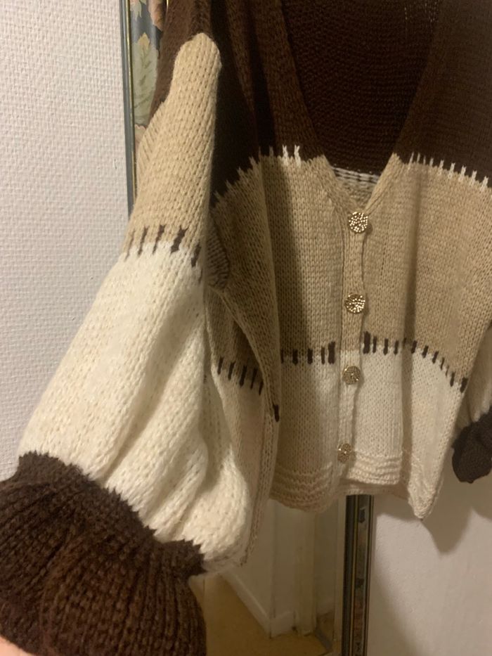 Pull col v coloré tendnacd - photo numéro 2