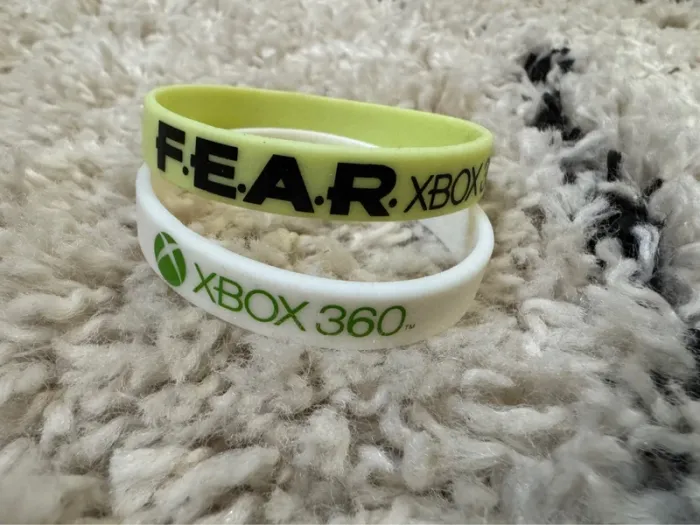 Lot de deux bracelets gaming