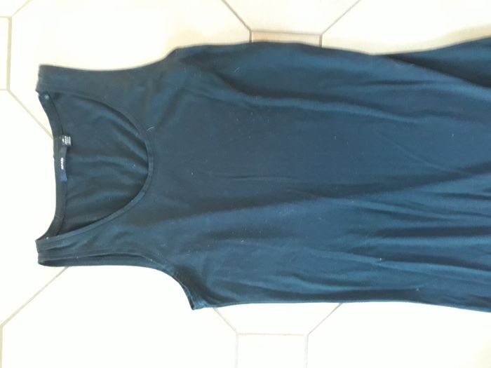 Robe longue bleu marine Kiabi taille 38-40 - photo numéro 5