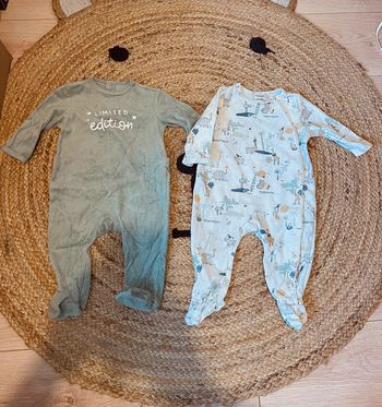 Lot de pyjamas 6 mois