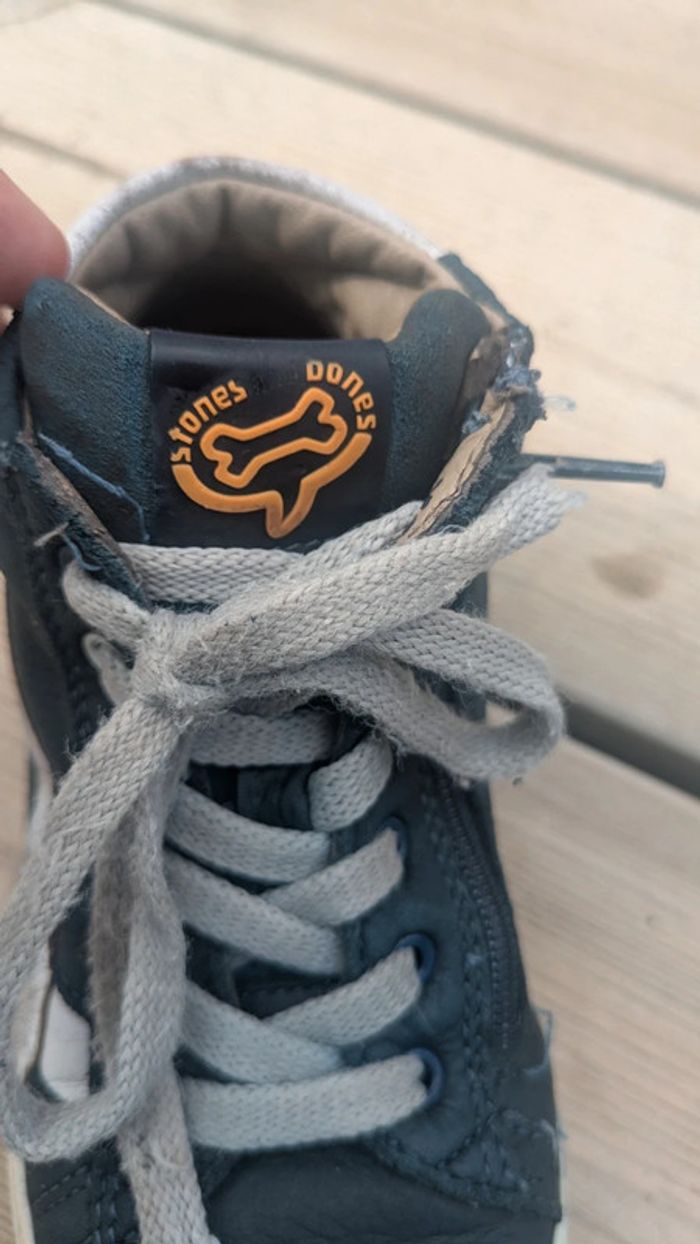 Chaussures taille 28 - photo numéro 6