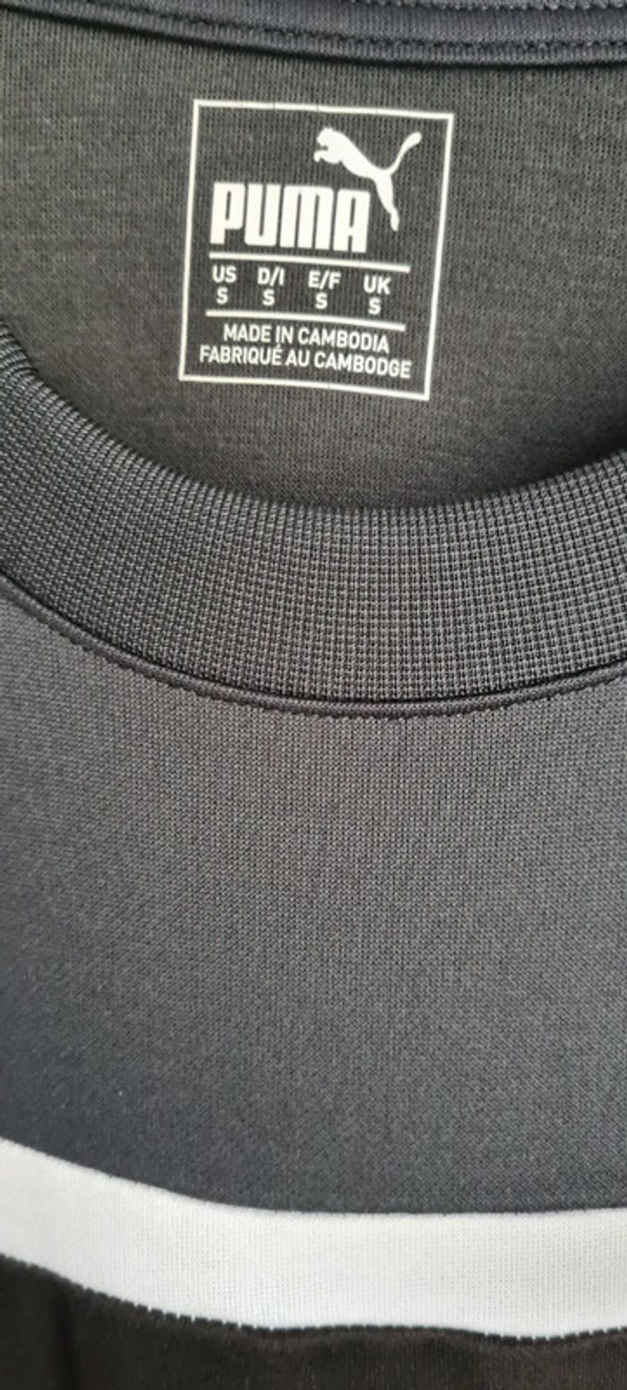 Pull Puma taille S - photo numéro 2