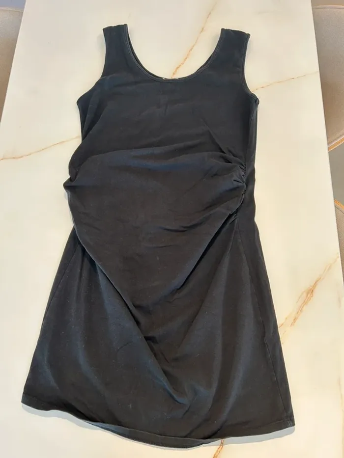 Robe maternité envie de fraise taille 38/40