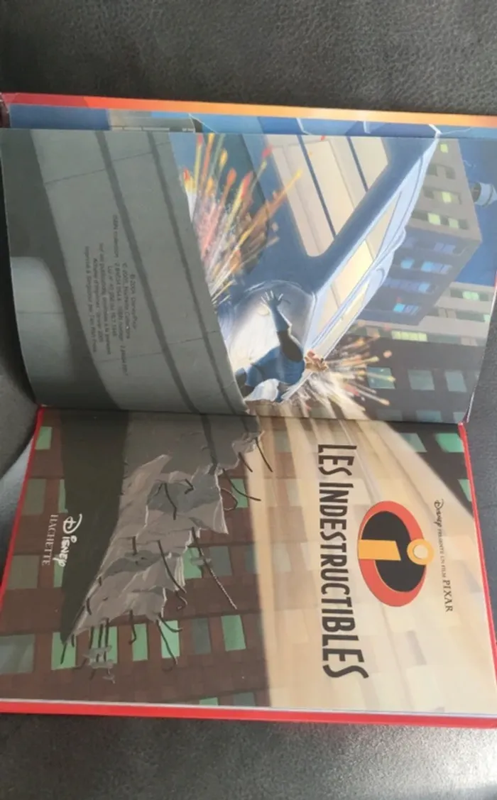 Les indestructibles Disney club du livre - photo numéro 4