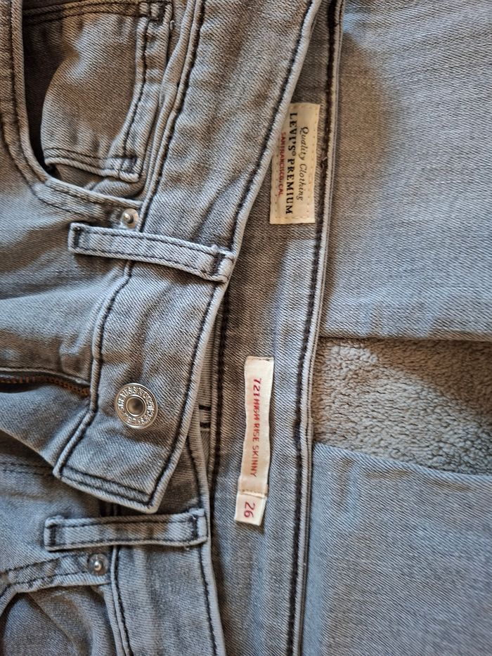 Jean skinny levi's gris taille 36 - photo numéro 4