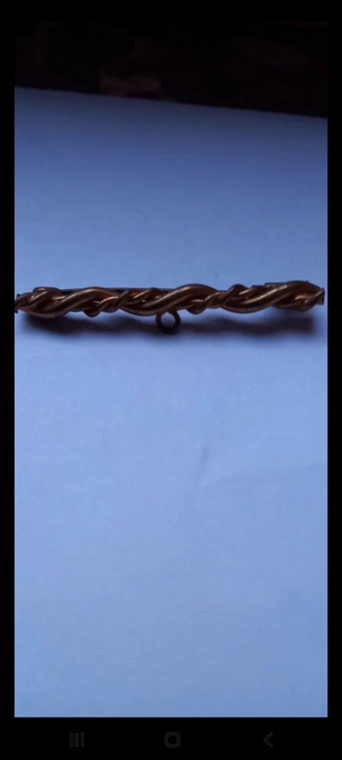 Broche - photo numéro 5